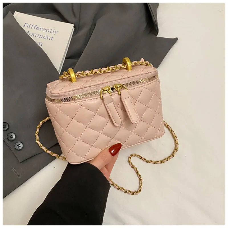 Trendy Women's Tote Bag Premium Leather Crossbody Handbag Designer Shoulder Purse Stylish Messenger Bag Elegant Ladies Luxury