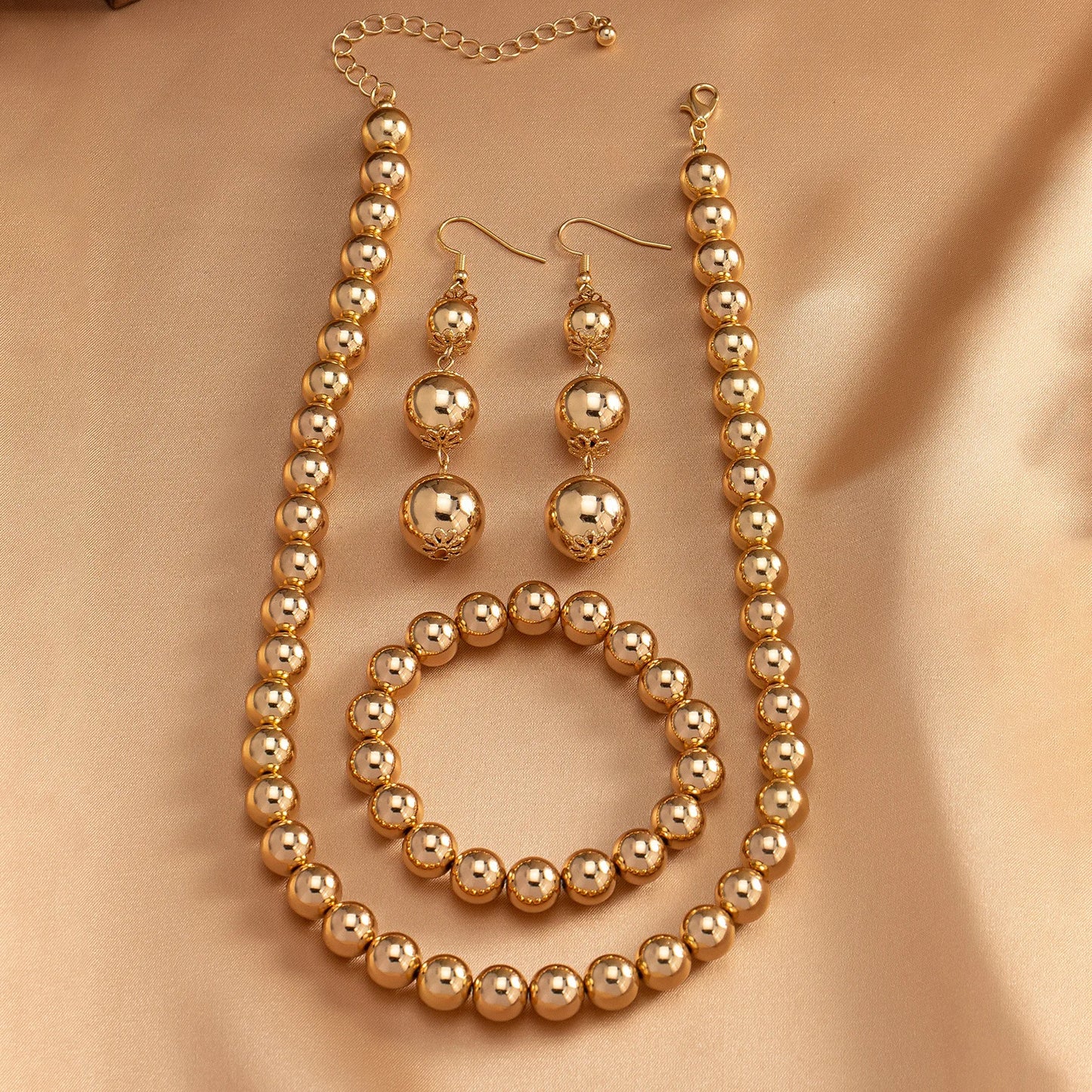 European and American Trendy Beading Luxurious Minimalist Fashionable Elegant Necklace Bracelet Earring Jewelry Set for Women