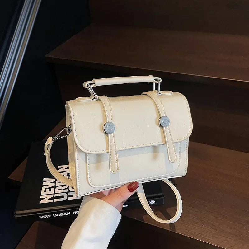 2025 Spring New - Stylish Shiny Handbag for Women. Cute Design, Retro Flair, Perfect for Casual Use. Versatile Shoulder