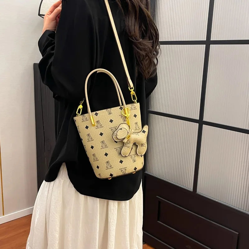 Stylish Ladies Leather Crossbody Bag Designer Handbags For Women Waterproof Shoulder Messenger Purse