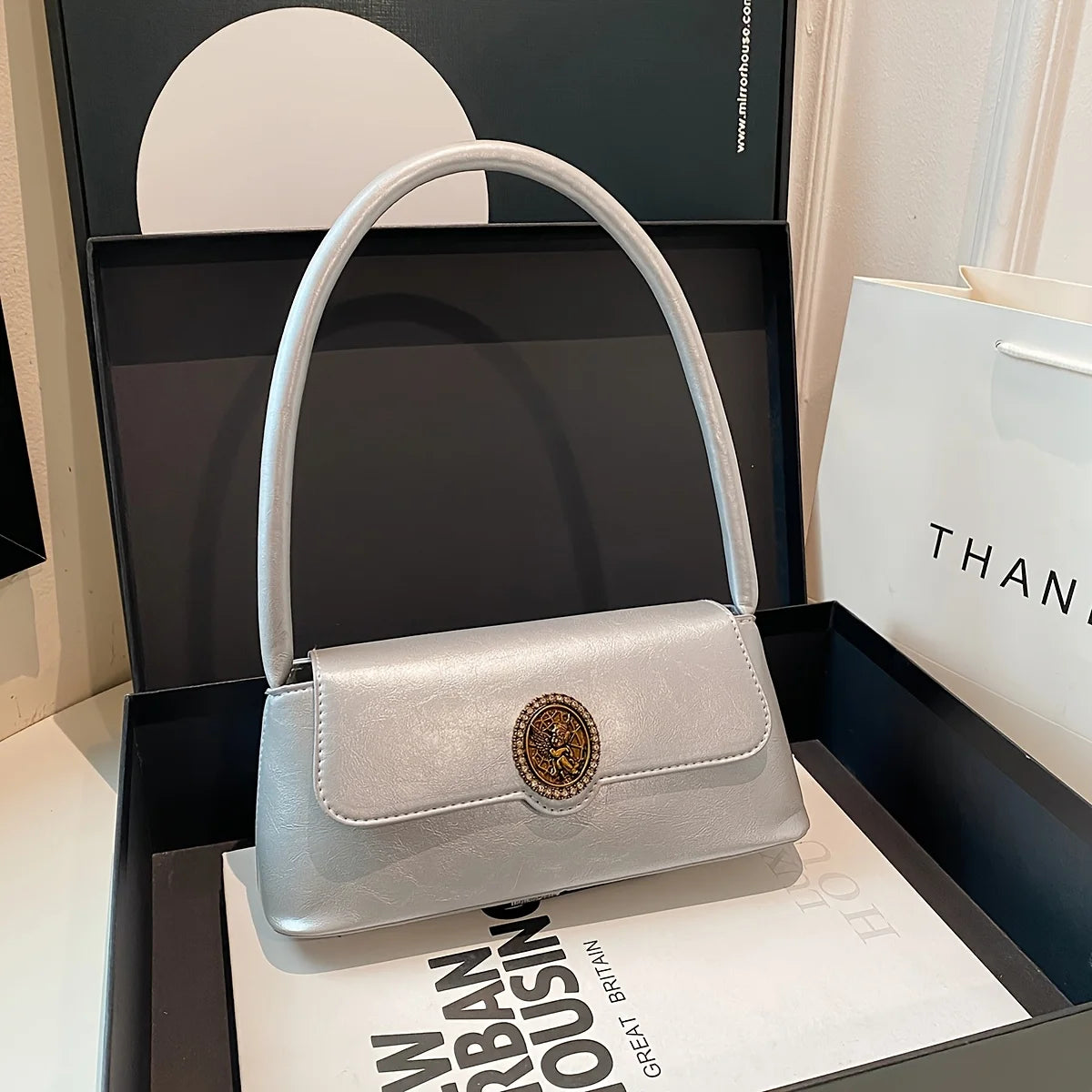 Chic French Vintage Inspired Mini Handbag Shoulder Bag for Women Tote Bag, Magnetic Closure, Versatile Stylish for Everyday Use