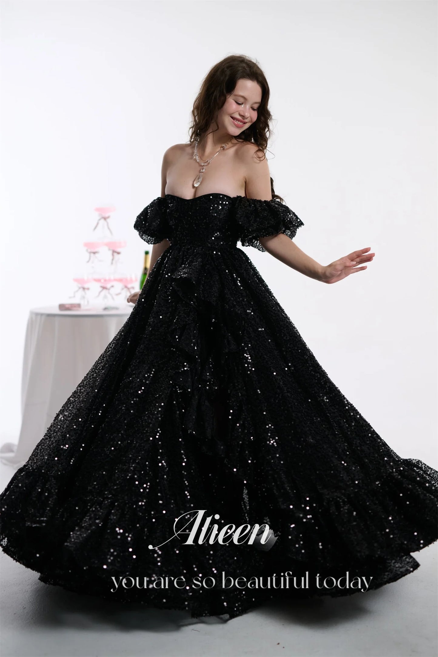Customized Elegant Womens Party Dresses Women 2024 Black Women's Evening Dress Woman Sweetheart Prom Dresses Luxury فساتين سهرة