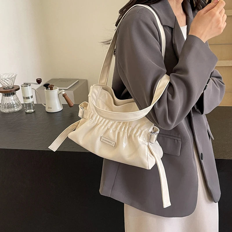 Women's Bag PU Ruched Fashion Shoulder Bag Pleated Solid Color Handbag Large Capacity Underarm Bag Stylish Armpit Bag Tote Purse
