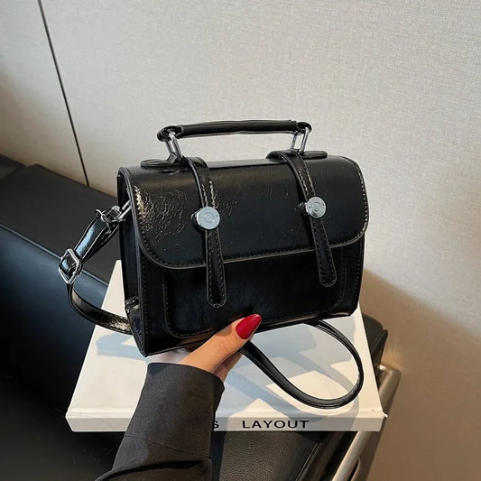 2025 Spring New - Stylish Shiny Handbag for Women. Cute Design, Retro Flair, Perfect for Casual Use. Versatile Shoulder